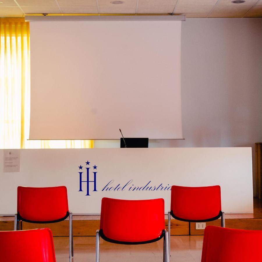 Hotel Industria Brescia Ngoại thất bức ảnh